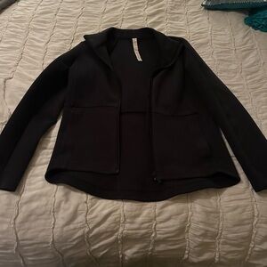 Lululemon black athletic jacket